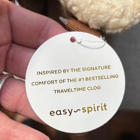 NWT Easy Spirit
Women's Treepose Cozy Slipper Booties sz 6 - Picture 8 of 8